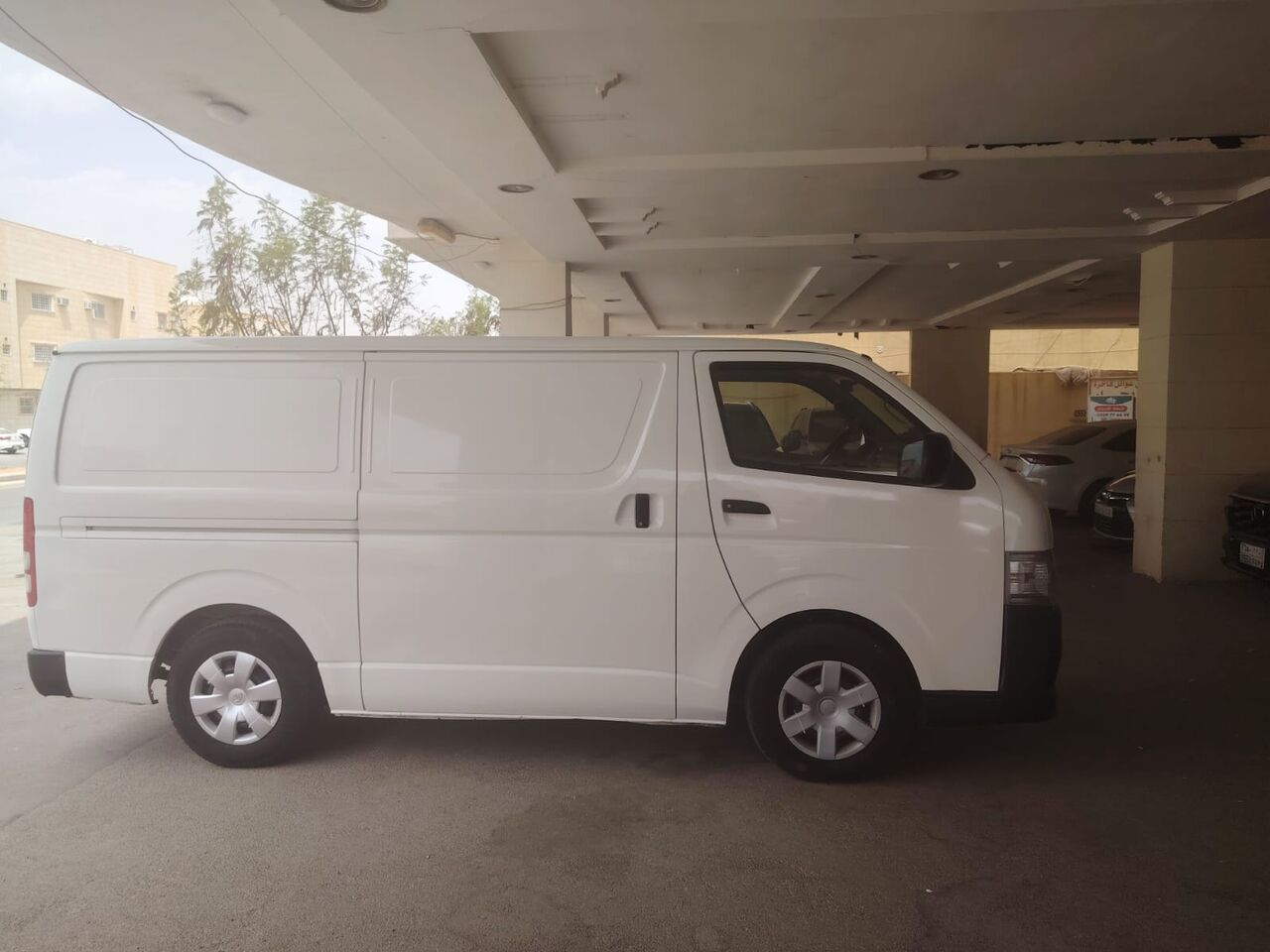 Riyadh, Vehicles, Cars & Trucks , SAR 43000,  Used 2013 Toyota Cargo,  2013,  Manual,  700000 KM,