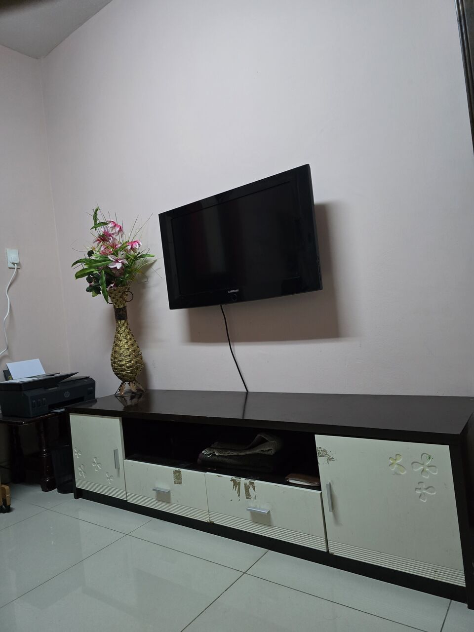 Al Adama, Electronics, SAR 380,  TV With TV Cabinet For Sale
