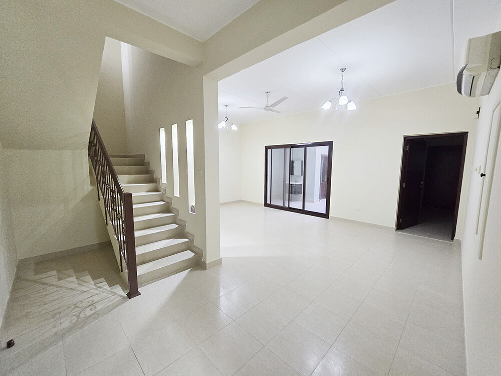 Jannusan, Villas, BHD 550,  290 Sq. Meter,  Large Villa | 2 Floors | Garden