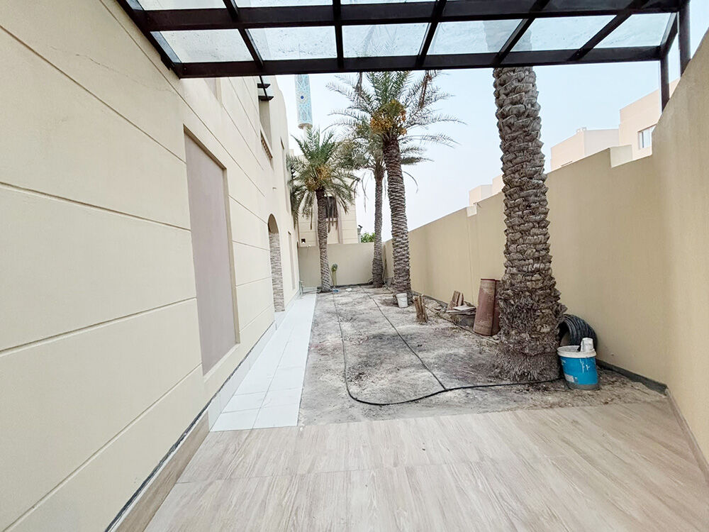 Jannusan, Villas, BHD 550,  290 Sq. Meter,  Large Villa | 2 Floors | Garden