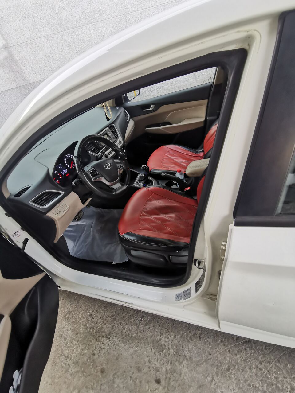 Dammam, Vehicles, Cars & Trucks , SAR 1800,  Hyundai Accent,  2019,  Automatic,  400000 KM,  Car For Rent Family Or Office Use Only