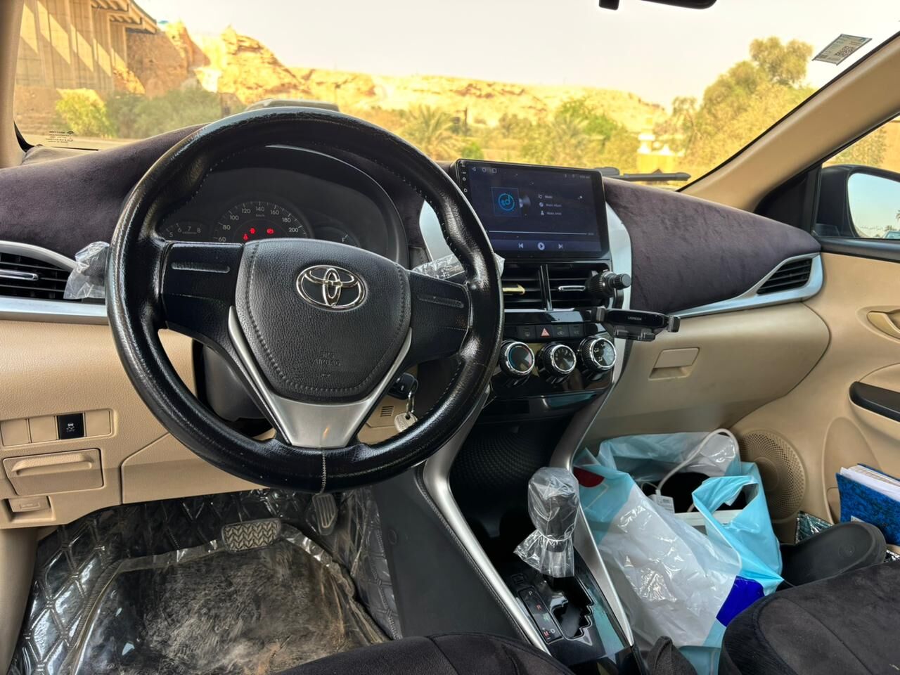 Riyadh, Vehicles, Cars & Trucks , SAR 36000,  Toyota Yaris,  2019,  Automatic,  230 KM,    Model