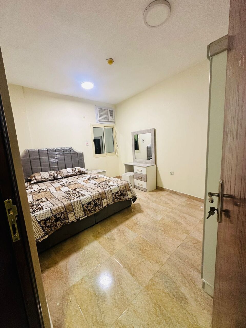 Jubail, Apartments, Flats, Houses & Villas, 3 BR,  2BHK AND 3BHK FULLY FURNISHED APARTMENT AVAILABLE FOR EXECUTIVE BACHELORS
