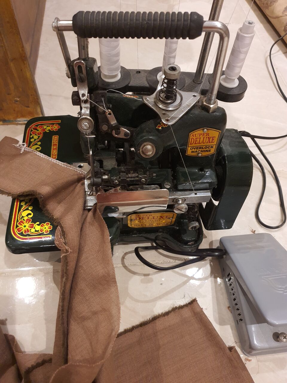 Al Marwah, Machinery, SAR 185,  Overlock Machine