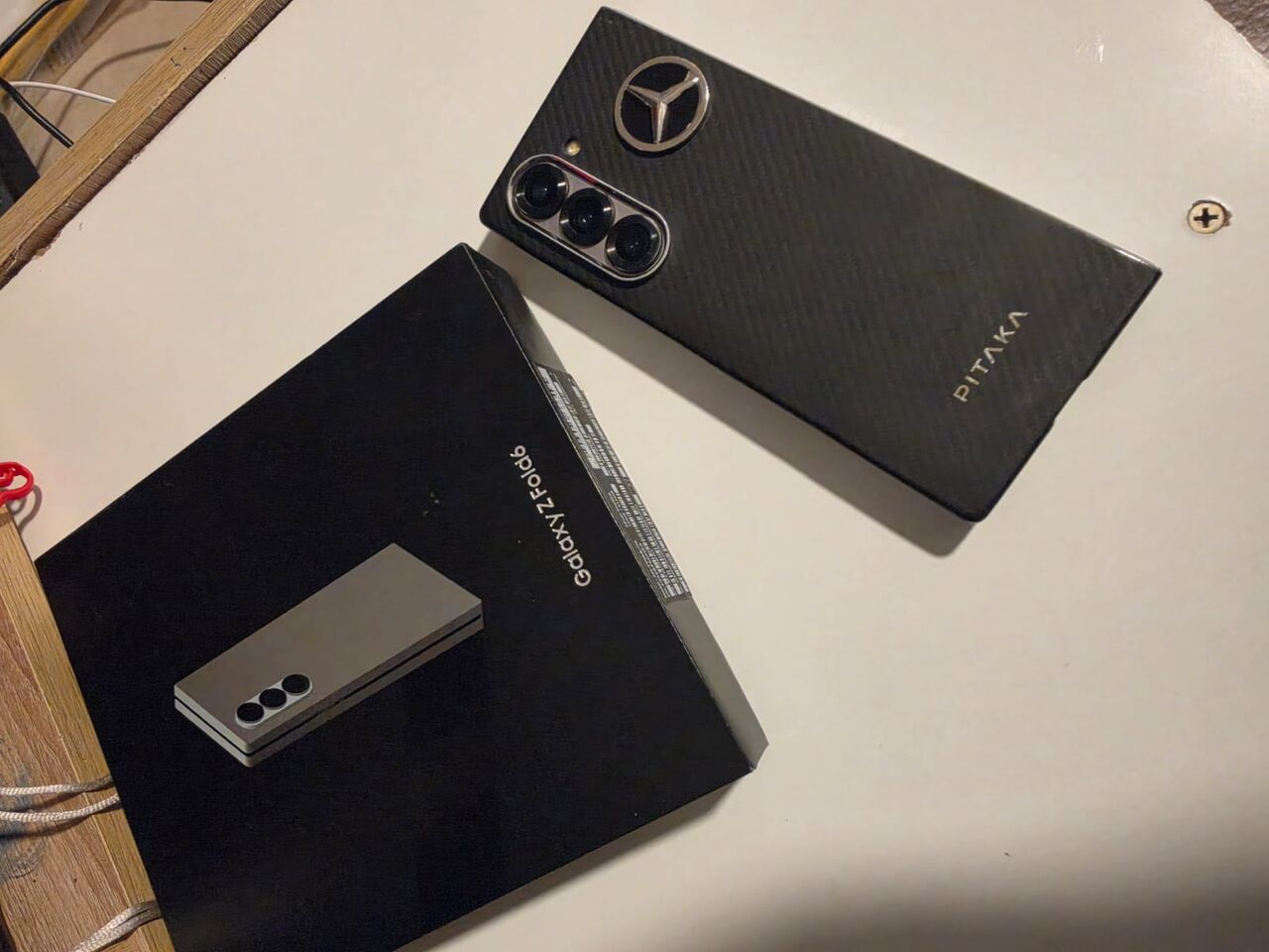 Olaya, Mobile Phones, SAR 3300,  Samsung Fold 6- 512 GB Silver Mobile