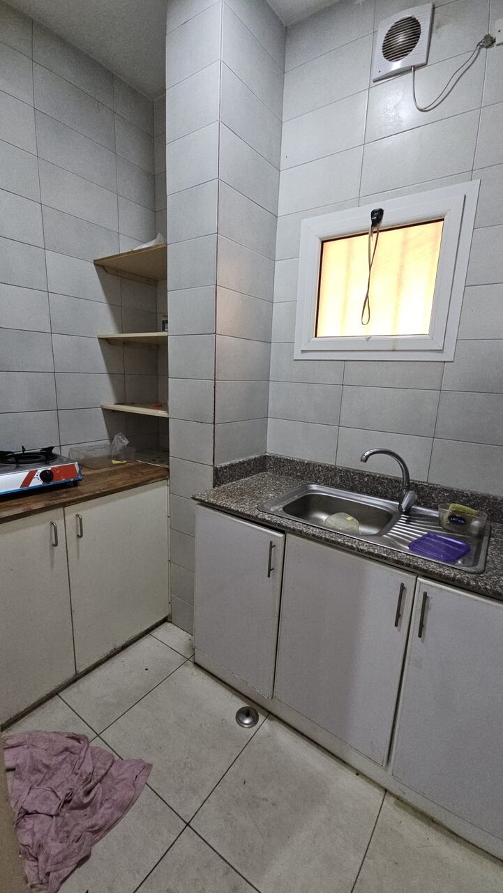 Salmaniya, Apartments, Flats, Houses & Villas, BHD 210/month,  Furnished,  1 BR,  1 Bedroom Furnished Flat For Rent With Ewa Unlimited