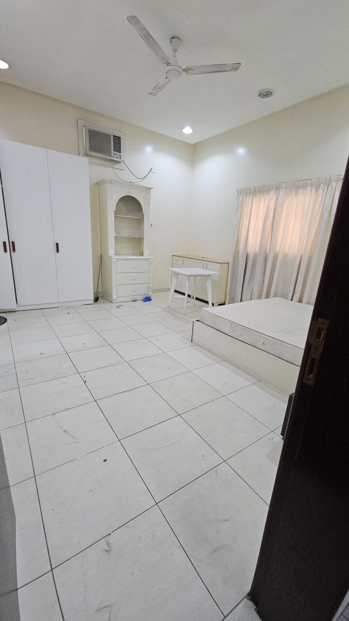 Salmaniya, Apartments, Flats, Houses & Villas, BHD 210/month,  Furnished,  1 BR,  1 Bedroom Furnished Flat For Rent With Ewa Unlimited