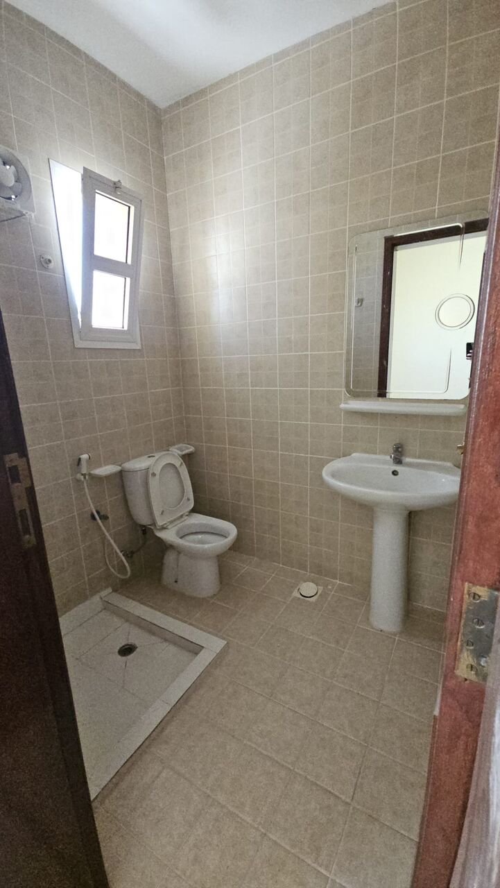 Mahooz, Apartments, Flats, Houses & Villas, BHD 220/month,  2 BR,  2 Bedroom Unfurnished Flat For Rent With Ewa