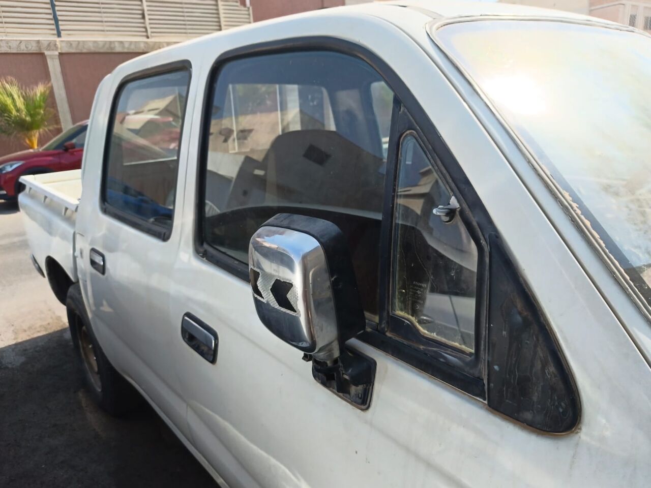 Riyadh, Vehicles, Cars & Trucks , SAR 18500,  Toyota Hilux Double Door,  1999,  Manual,  35 KM,    Model