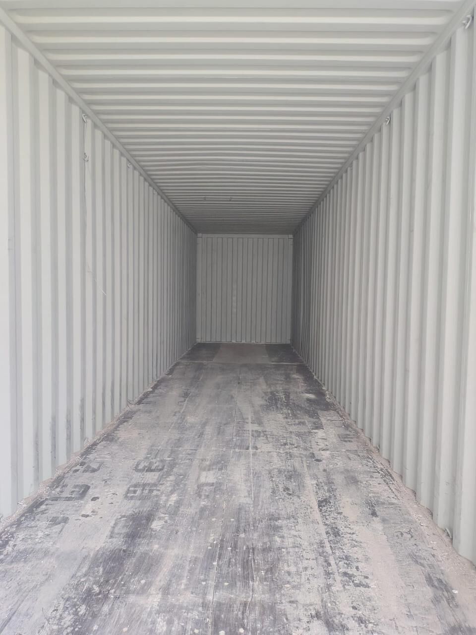 Dammam, Heavy Equipment, SAR 50007500,  All Types Of Containers Available 20 STD And 40 HC, Used And New.