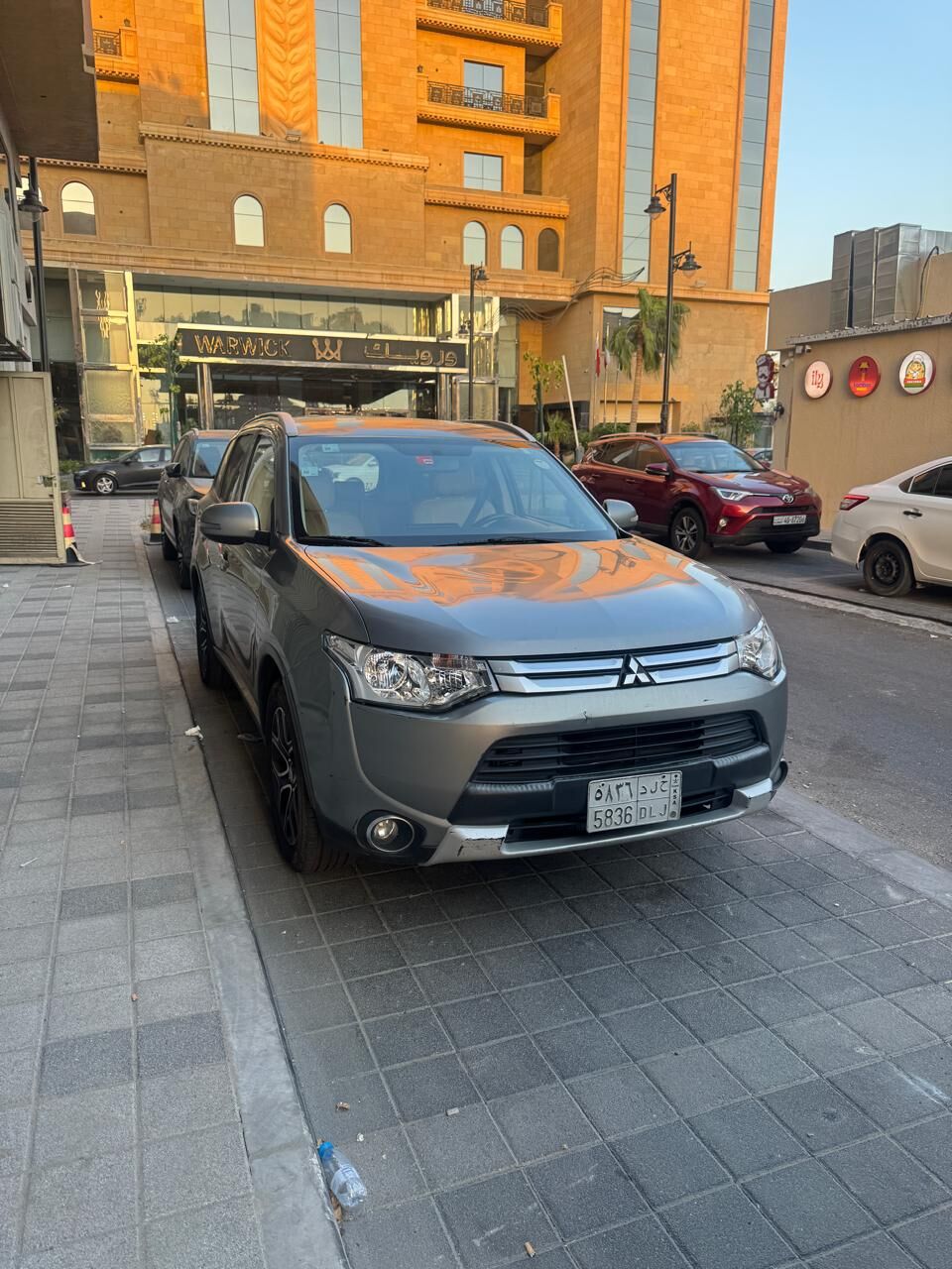 Riyadh, Vehicles, Cars & Trucks , SAR 30,  Mitsubishi Outlander – Grey,  2014,  Automatic,  300000 KM,  🚗 FOR SALE   MITSUBISHI OUTLANDER