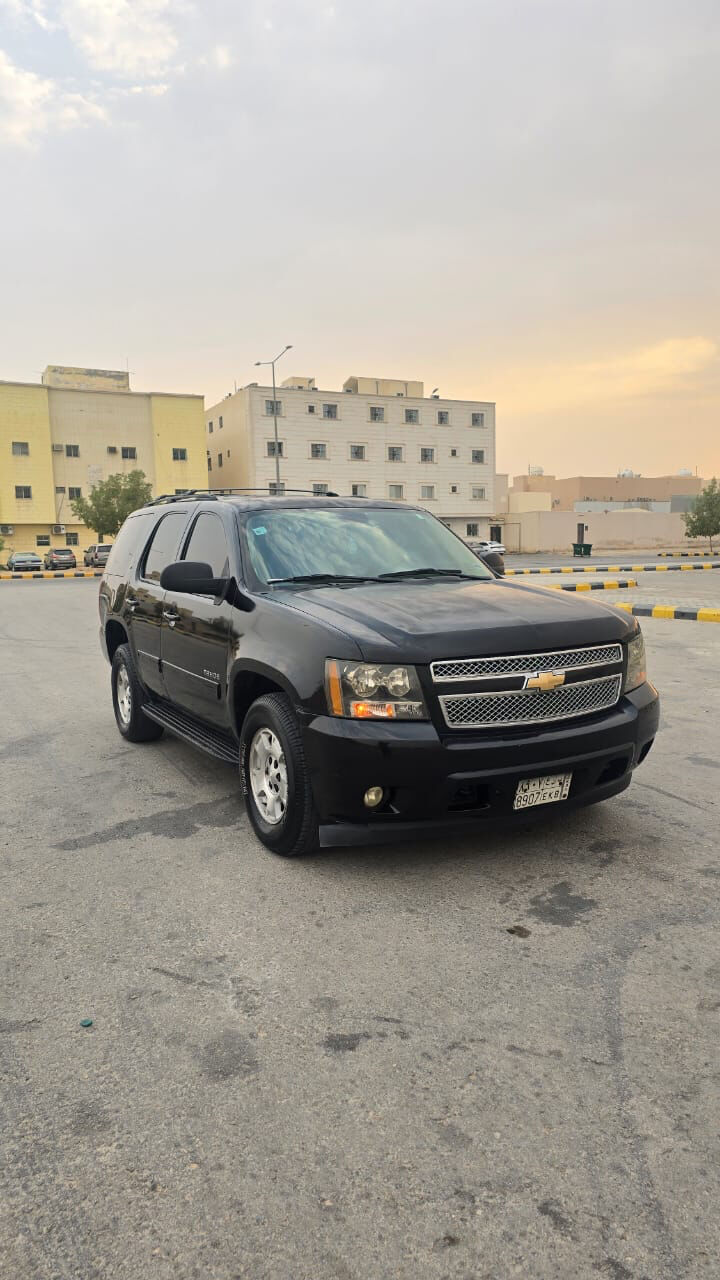Riyadh, Vehicles, Cars & Trucks , SAR 25000,  Chevrolet Tahoe,  2012,  Automatic,  365000 KM,  For Sale:
