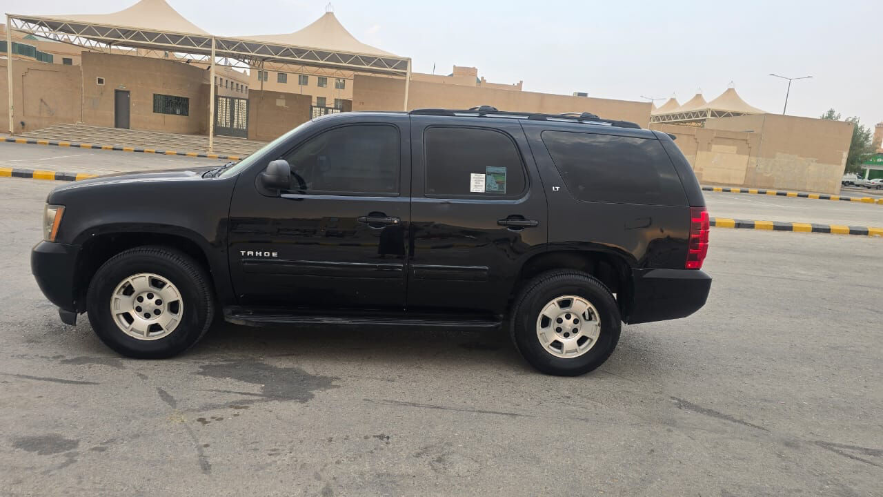 Riyadh, Vehicles, Cars & Trucks , SAR 25000,  Chevrolet Tahoe,  2012,  Automatic,  365000 KM,  For Sale: