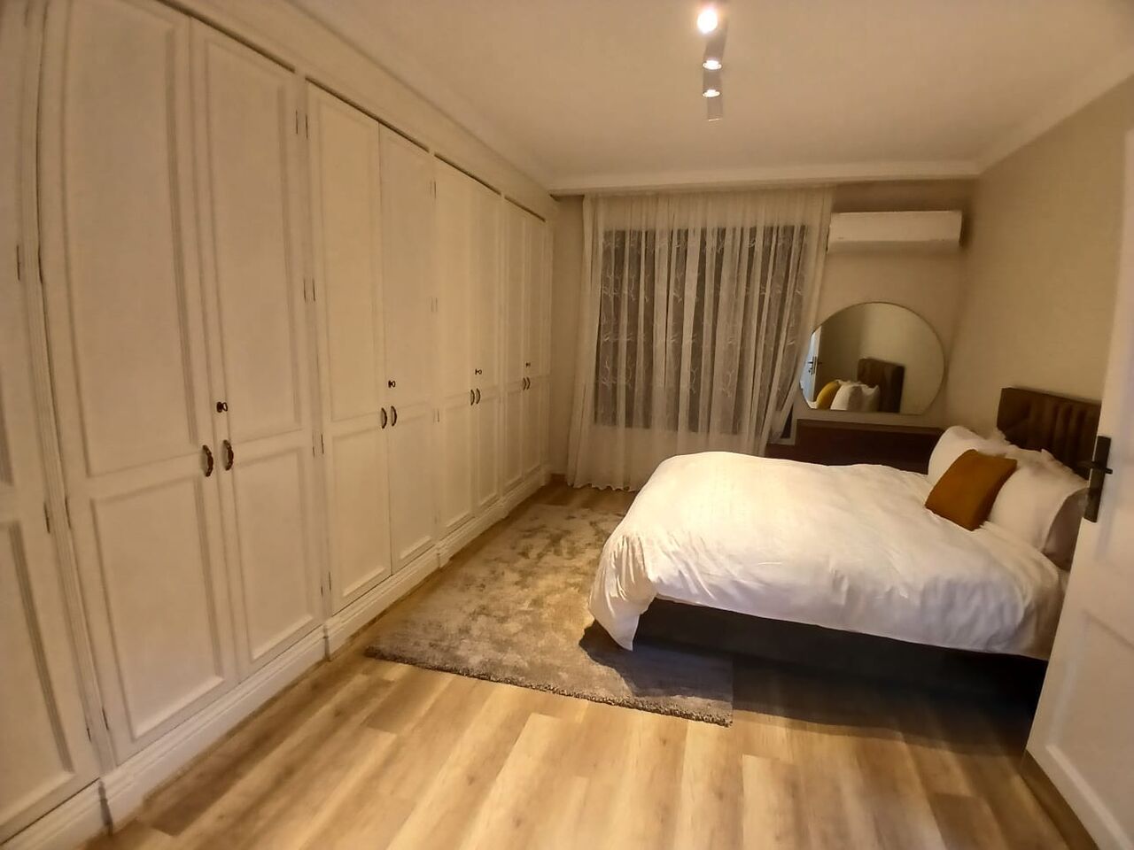 Cairo, Apartments, Flats, Houses & Villas, USD 2500/month,  Furnished,  3 BR,  160 Sq. Meter,  5926-Apartment For Rent In Agouza, Giza, Egypt