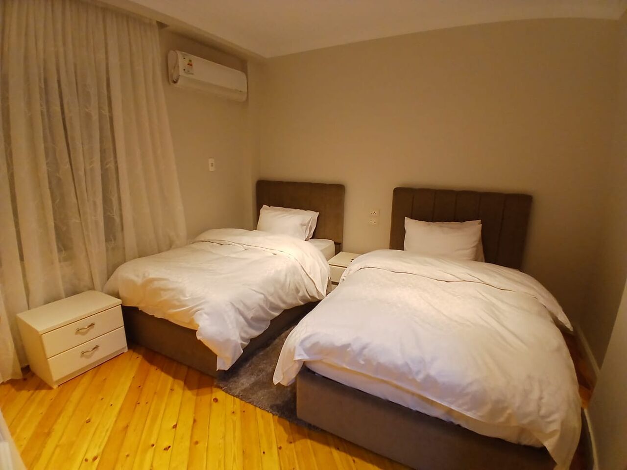 Cairo, Apartments, Flats, Houses & Villas, USD 2500/month,  Furnished,  3 BR,  160 Sq. Meter,  5926-Apartment For Rent In Agouza, Giza, Egypt