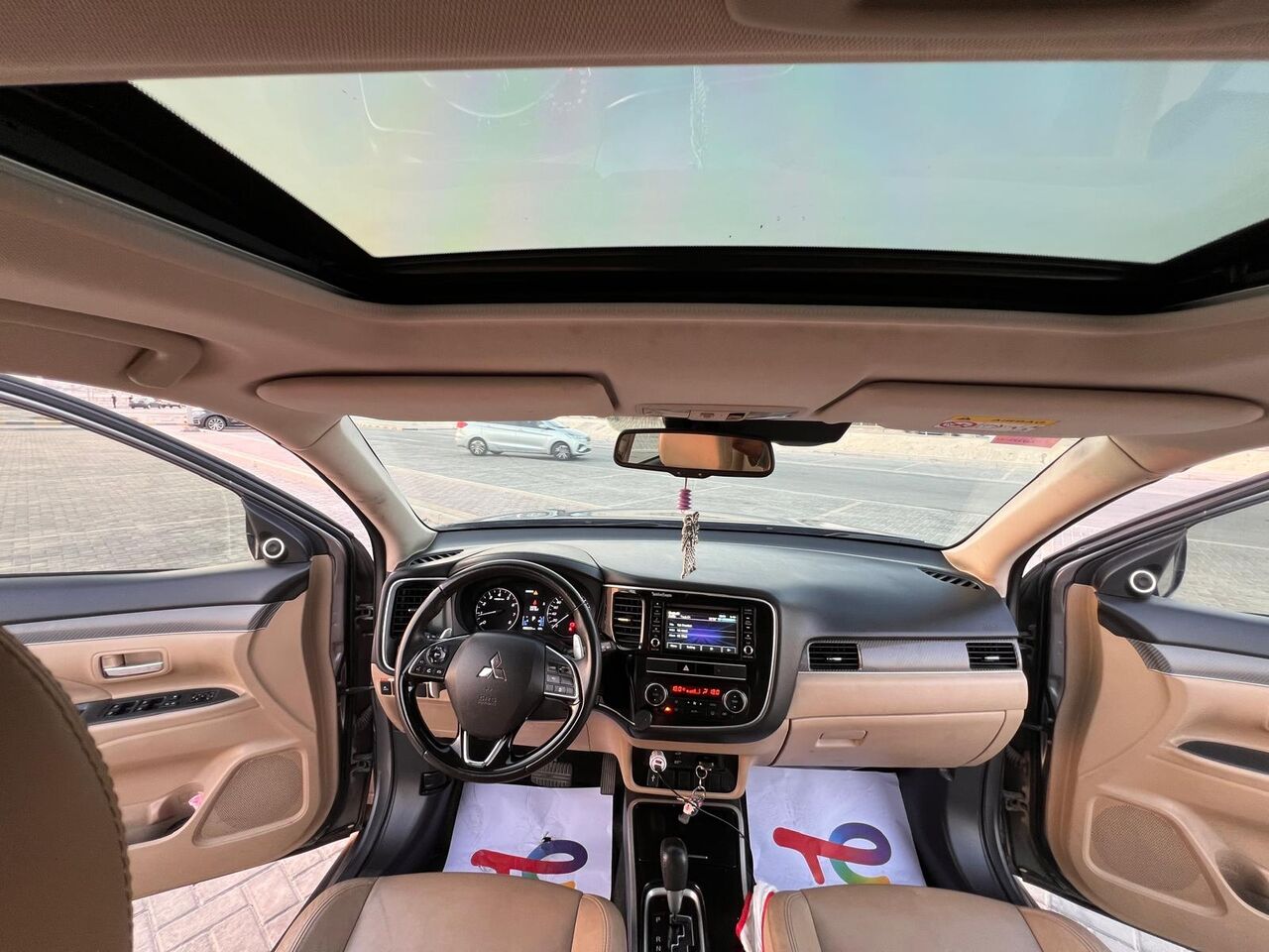 Manama, Vehicles, Cars & Trucks , BHD 5800,  Mitsubishi Outlander,  2019,  Automatic,  88000 KM,    7 SEATER PASSING TILL MAY 2027 EXCELLENT CONDITION