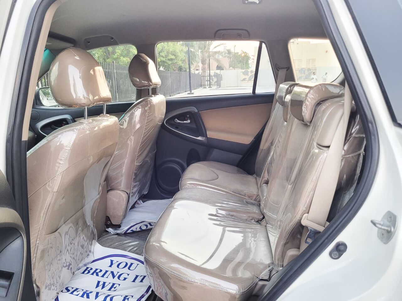Manama, Vehicles, Cars & Trucks , BHD 3200,  Toyota RAV4,  2012,  Automatic,  127000 KM,  WHITE COLOR WELL MAINTAINED