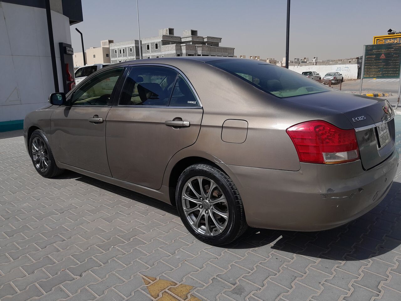 Riyadh, Vehicles, Cars & Trucks , SAR 13,  Geely Emgrand EC7,  2012,  Automatic,  257000 KM,  Geely Emgrand EC8  Model 13,000 SAR.(257,000 Mileage) Fuel Efficient. Second Owner