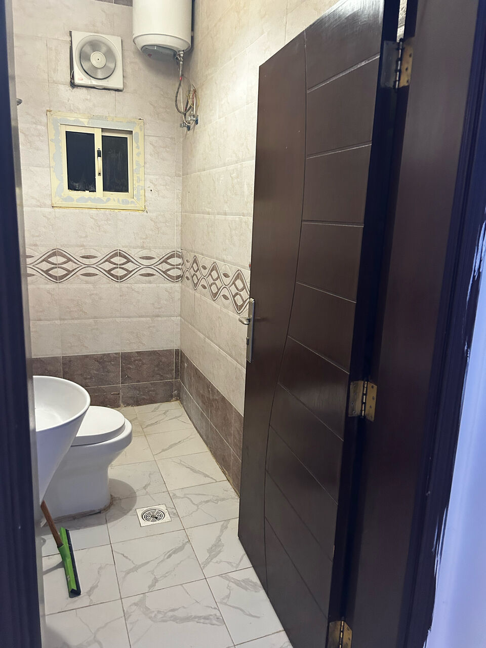 Al Aziziyah, Free Items, SAR 1200,  Room Available In 2 Bed Room Furnished Apartnenr Azizyah Jeddah