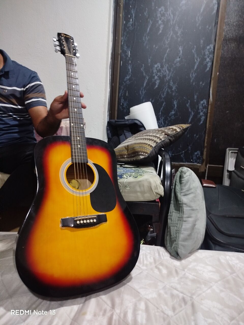 Al Khobar Al Shamalia, Electrical & Plumbing, SAR 160,  Beautiful Acoustic Guitar With Great Sound Quality