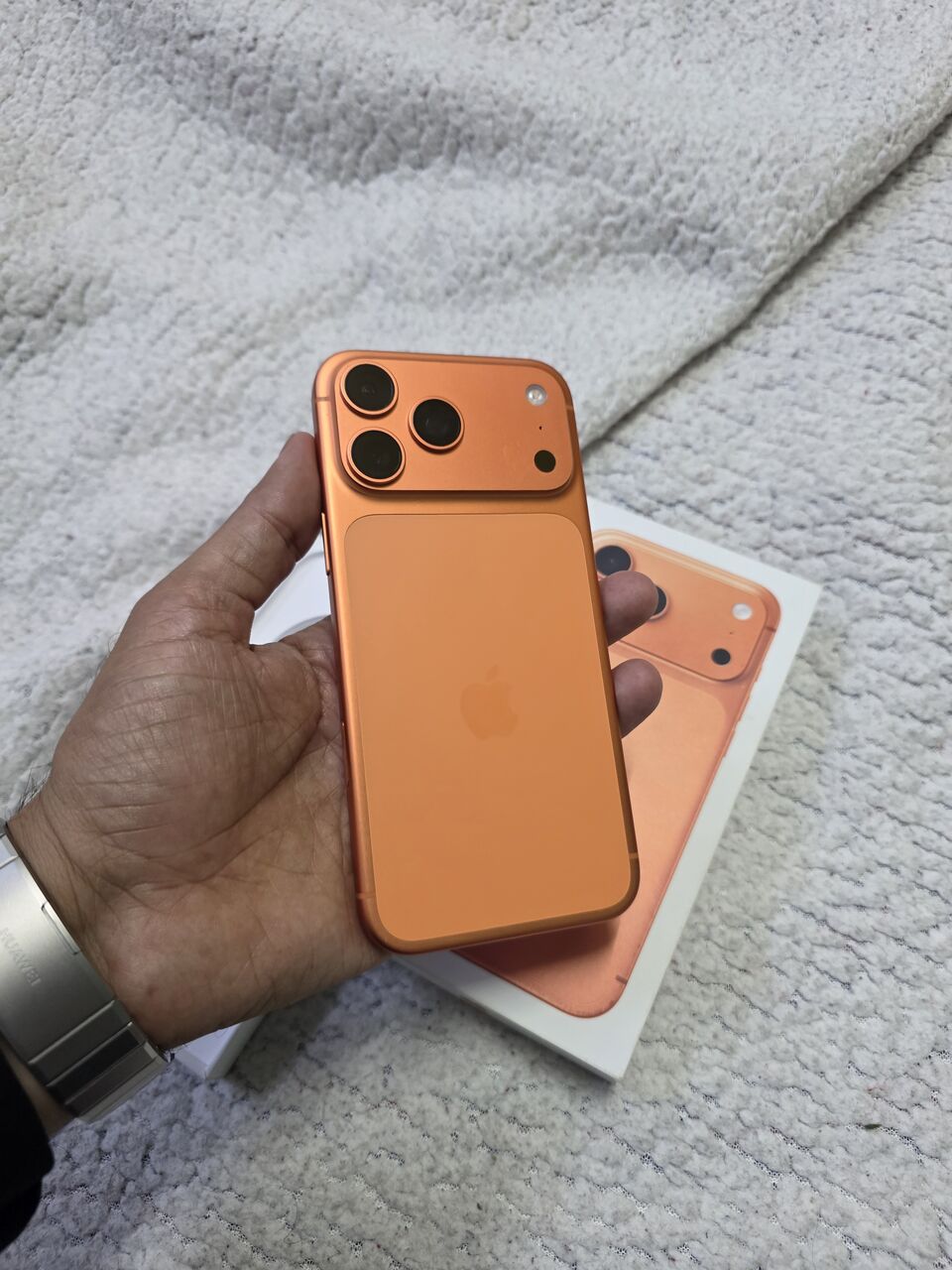 Khobar, Mobile Phones, SAR 4950,  IPhone 17 Pro Max 512gb 100 Battery Life Only Serious Buyer Contact Me