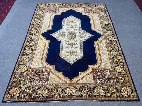 New York, Business, How To Choose A Persian Rug For Your Living Room &ndash; Belmont Rugs