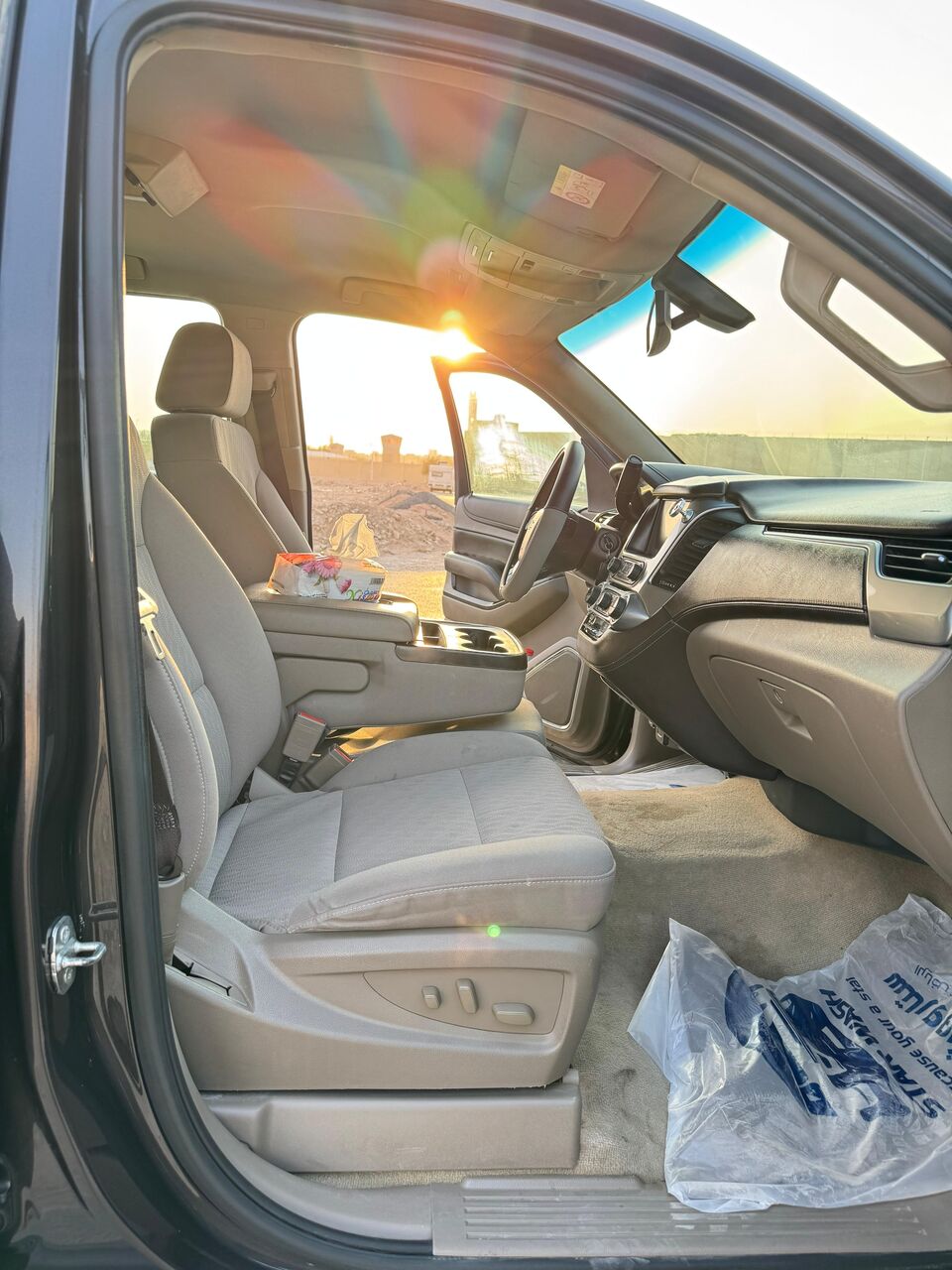 Riyadh, Vehicles, Cars & Trucks , SAR 75000,  Chevrolet Tahoe,  2018,  Automatic,  194000 KM,   Tahoe LS 5.3L | 190,000 KM | 2nd Owner | Excellent Condition
