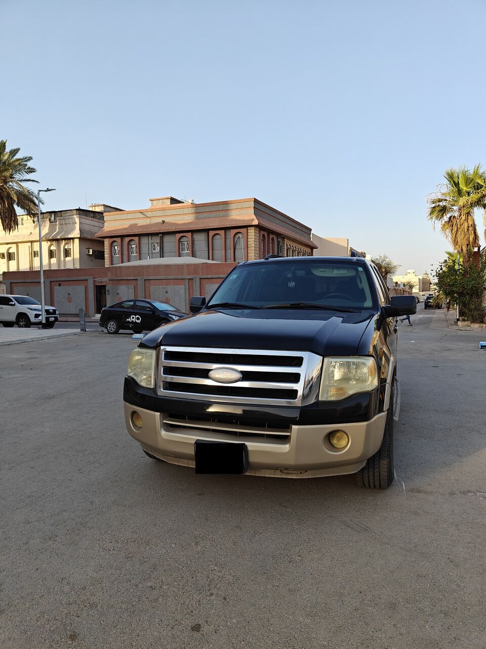 Riyadh, Vehicles, Cars & Trucks , SAR 18000,  Ford Expedition Eddie Bauer,  2007,  Automatic,  297688 KM,  Ford Expedition  Full Option American Specs For Sale