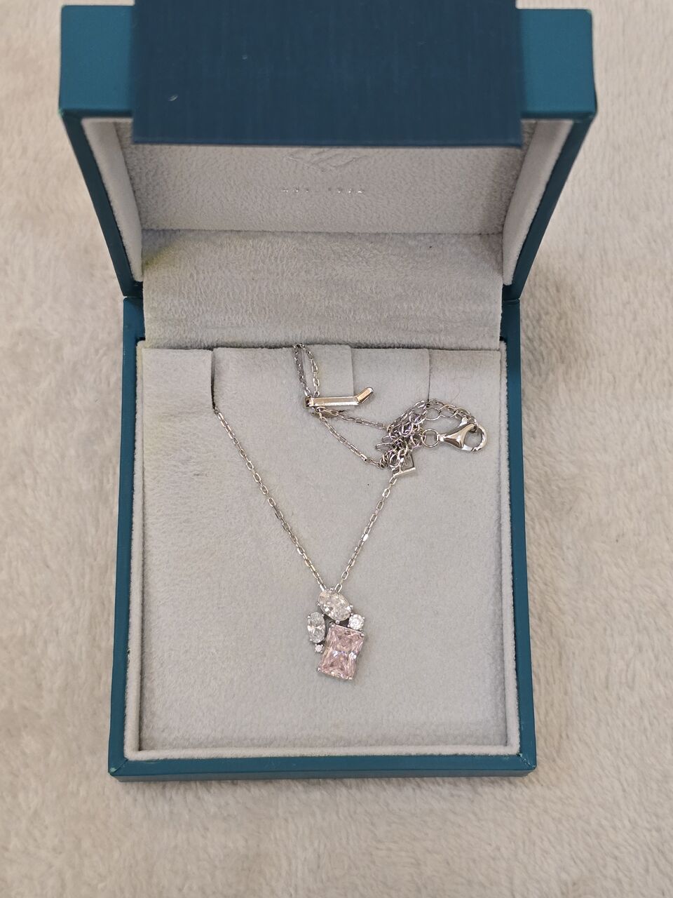 Jeddah, Household Items, SAR 200,  925 Sterling Silver Necklace. Like New Condition