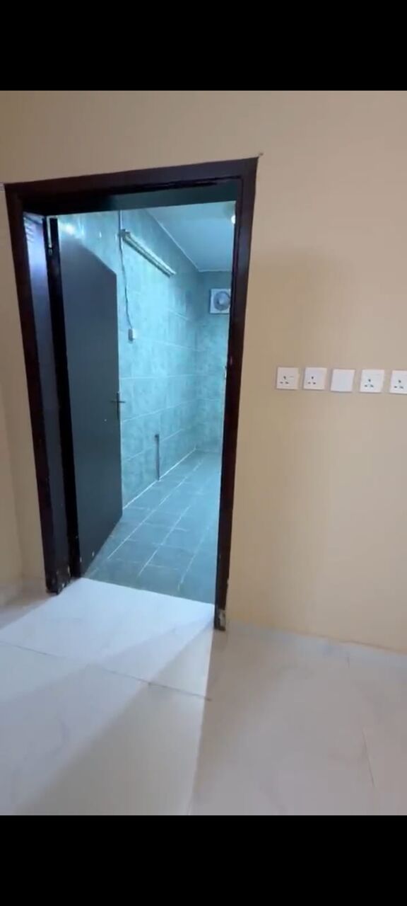 Al Naseem, Apartments, Flats, Houses & Villas, SAR 30000/year,  3 BR,  Family Apartment 2nd Floor With Open Galary Large Portion House With 3 Speciouse Beadrooms
