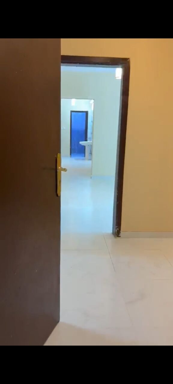 Al Naseem, Apartments, Flats, Houses & Villas, SAR 30000/year,  3 BR,  Family Apartment 2nd Floor With Open Galary Large Portion House With 3 Speciouse Beadrooms