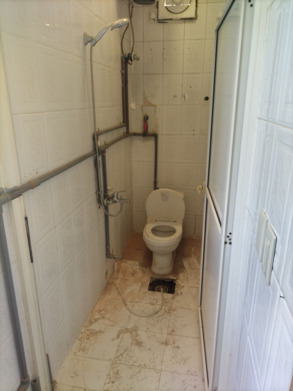 Khobar, Apartments, Flats, Houses & Villas, SAR 22600/year,  3 BR,  Family Apartment For Rent (3 Bedrooms, Hall, Two Bathrooms, Two Entrances, Kitchen, First