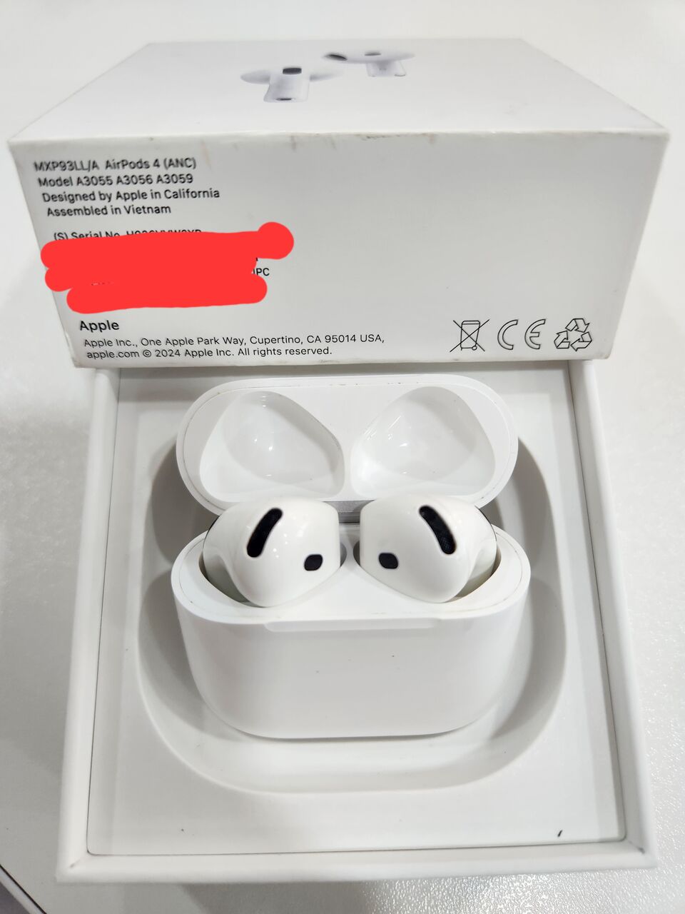 Dammam, Electronics, SAR 500,  AirPods 4 With Active Noise Cancellation