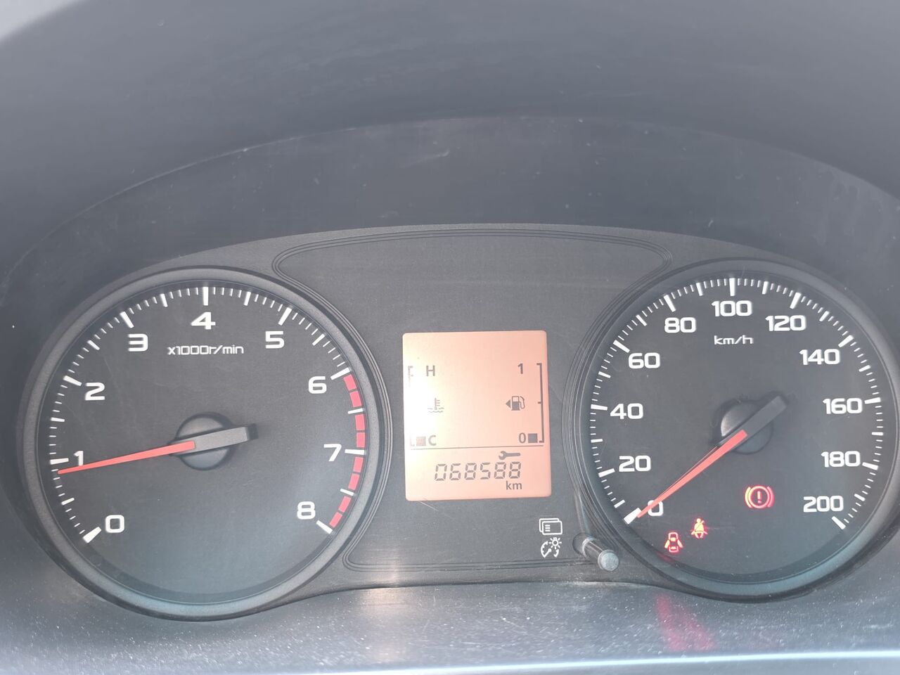 Manama, Vehicles, Cars & Trucks , BHD 5,  Mitsubishi L200,  2022,  Manual,  68000 KM,   Model  Double Cabin Zero Accident Kilometers 68000