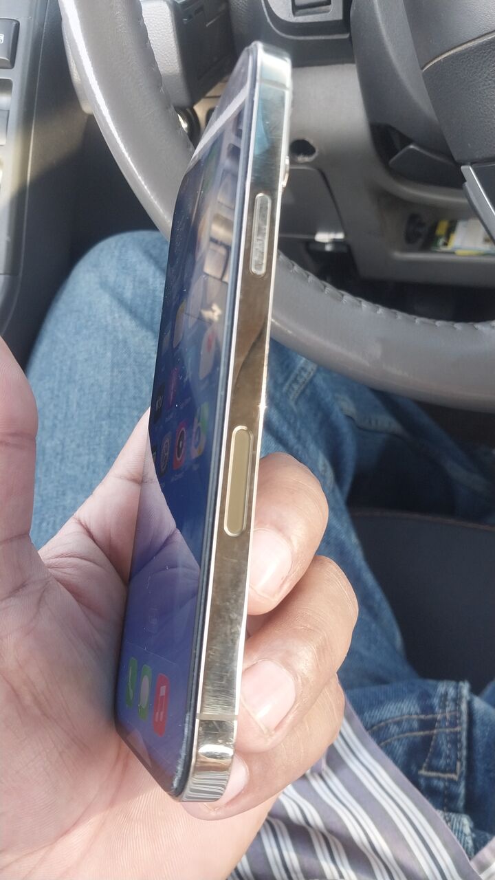 Yanbu, Mobile Phones, SAR 1600,  I Phone 13 Pro Max 256 Gb Gold
