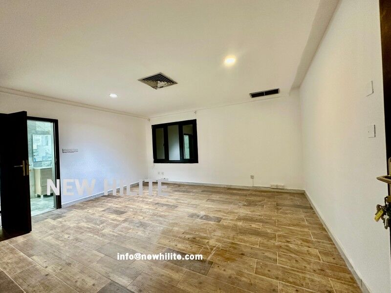 Kuwait City, Villas, KWD 1800,  Elegant 3-Bedroom Villa With Garden For Rent In Messila
