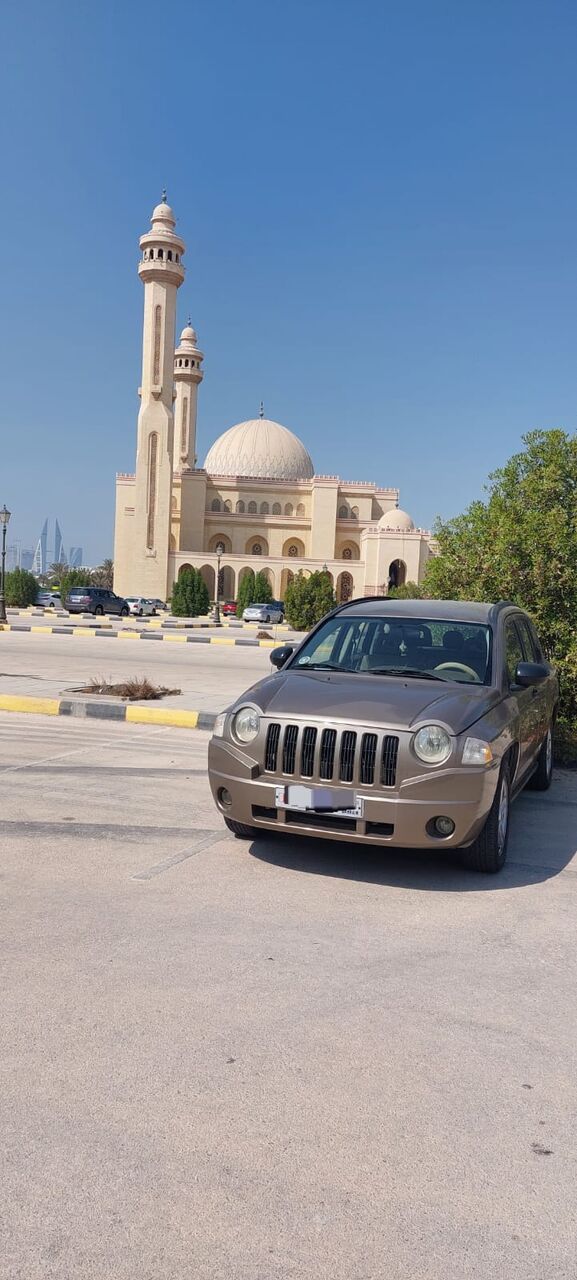 Jidhafs, Vehicles, Cars & Trucks , BHD 800,  Jeep Compass,  2007,  Automatic,  200000 KM,   For Sale With All Accesories , New Battery