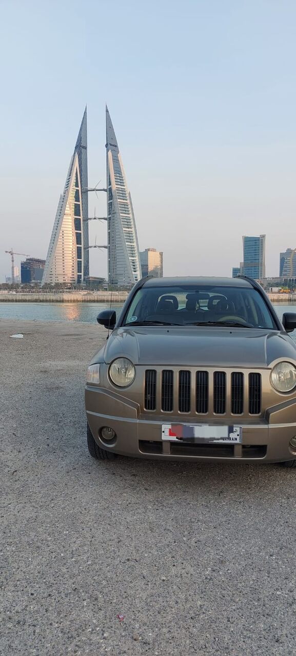 Jidhafs, Vehicles, Cars & Trucks , BHD 800,  Jeep Compass,  2007,  Automatic,  200000 KM,   For Sale With All Accesories , New Battery