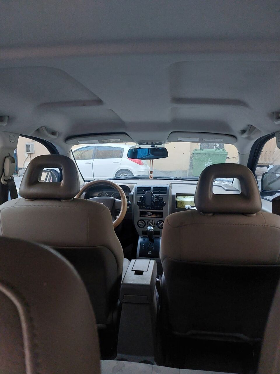 Jidhafs, Vehicles, Cars & Trucks , BHD 800,  Jeep Compass,  2007,  Automatic,  200000 KM,   For Sale With All Accesories , New Battery