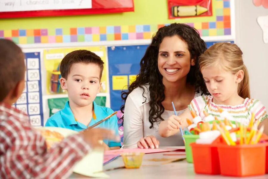 Mumbai, Lessons Offered, Distance Diploma In Montessori Teacher Training Course.