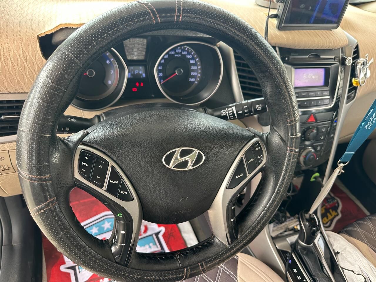 Jeddah, Vehicles, Cars & Trucks , SAR 26000,  Hyundai I30 Elentra Hatchback,  2014,  Automatic,  280 KM,  Hyundai I30 Hatchback  (Elantra Touring)