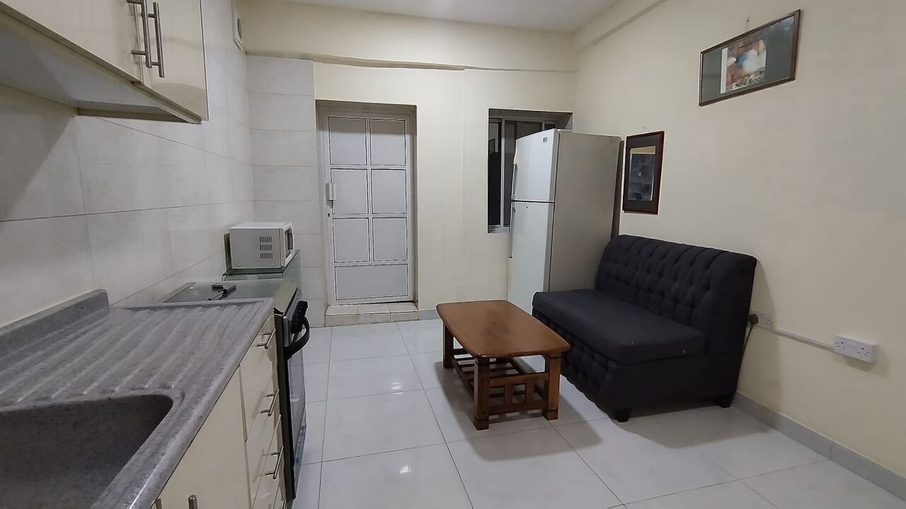 Manama, Apartments, Flats, Houses & Villas, BHD 180/year,  1 BR,  Isatown:- Groundfloor Furnished Studio Flat On Rent With Ewa..