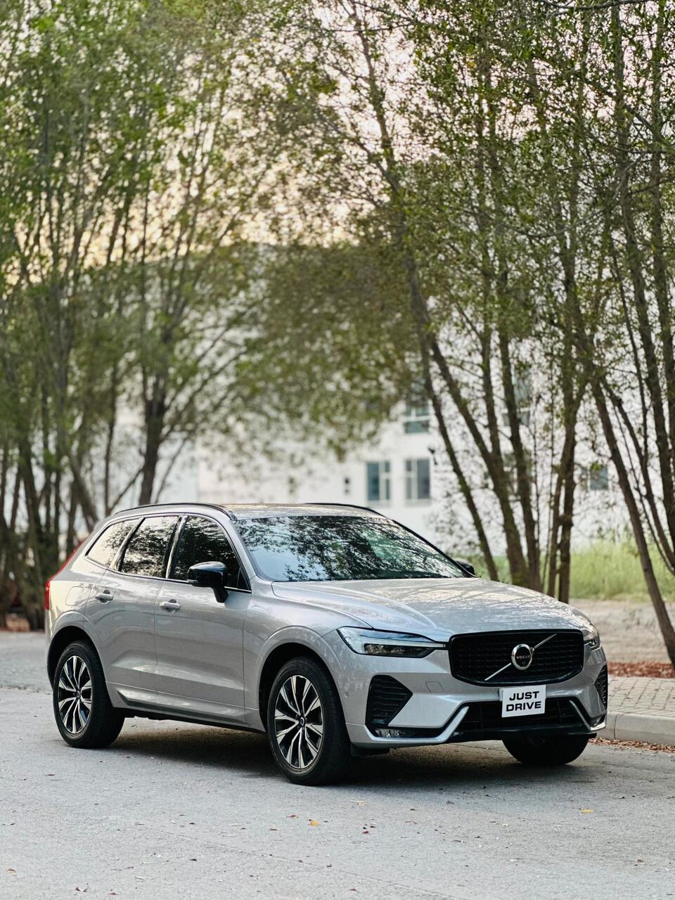 Segaya, Vehicles, Cars & Trucks , BHD 10650,  Volvo XC60,  2023,  Automatic,  51000 KM,    MODEL FULLY LOADED AGENT MAINTAINED SUV CALL OR WHATSAPP ON 35400768