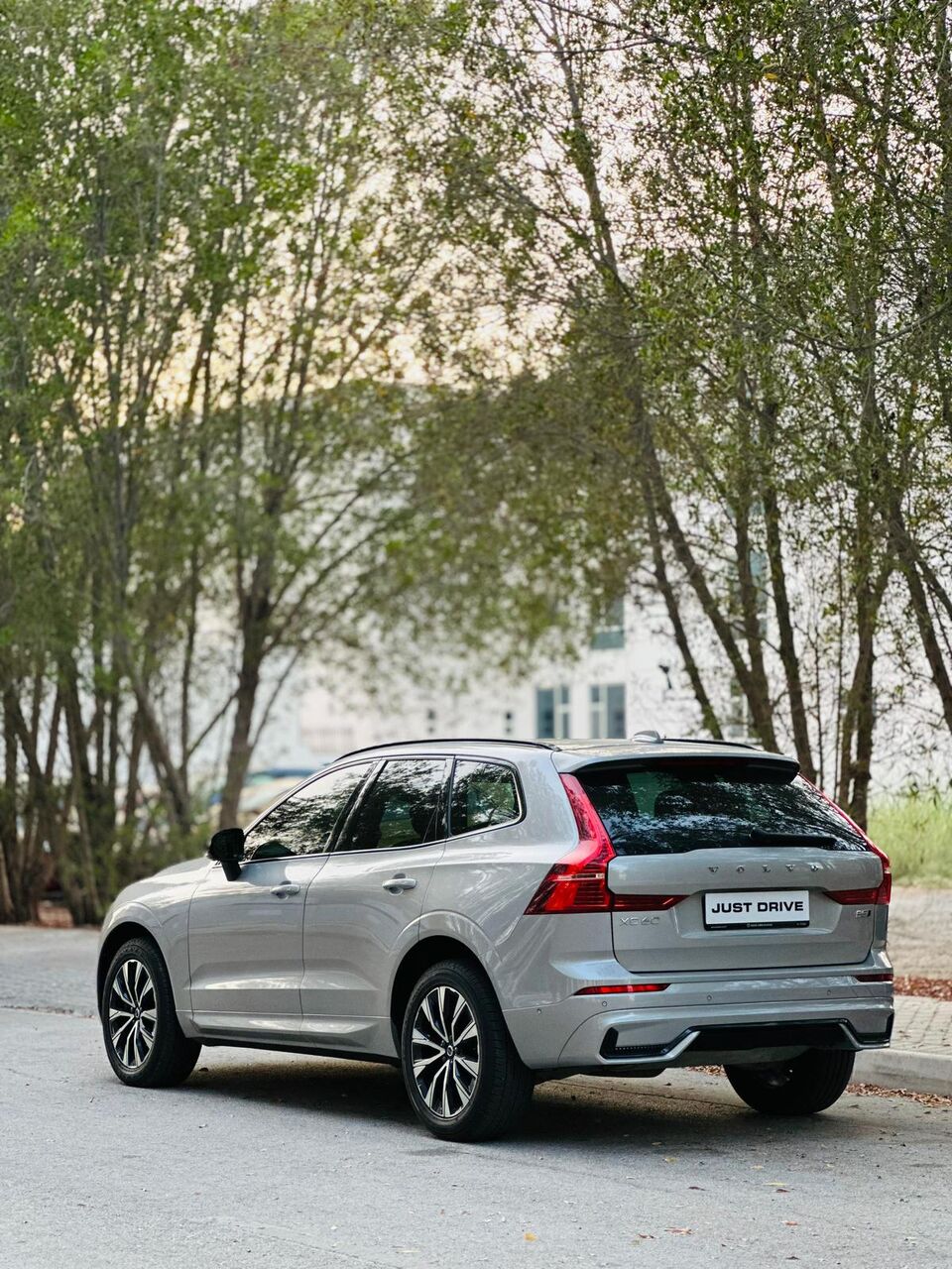 Segaya, Vehicles, Cars & Trucks , BHD 10650,  Volvo XC60,  2023,  Automatic,  51000 KM,    MODEL FULLY LOADED AGENT MAINTAINED SUV CALL OR WHATSAPP ON 35400768