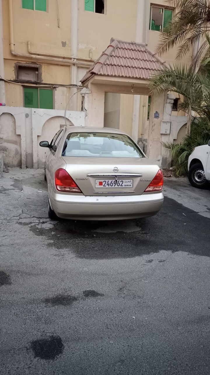 Riffa, Vehicles, Cars & Trucks , BHD 900,  Nissan Sunny,  2005,  Automatic,  275000 KM,   For Sale