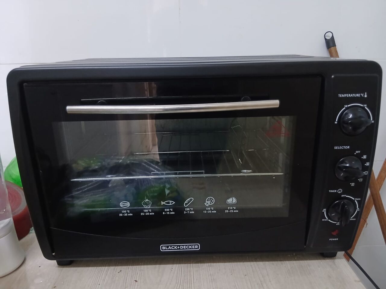 Jeddah, Appliances, SAR 240,  Selling - Black And Decker, Electric Oven