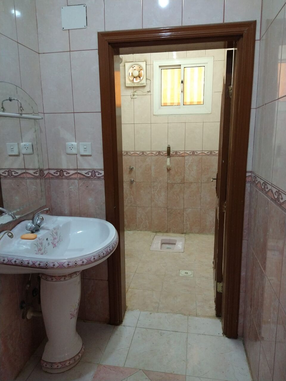 Madinah, Rooms for Rent, SAR 1000/month,  Big Room Available
