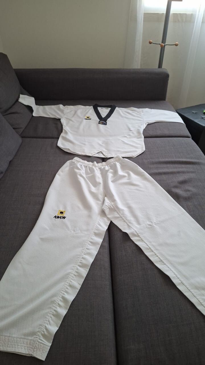 Riyadh, Sporting Goods, SAR 1,  Taekwondo Equipment For Sale