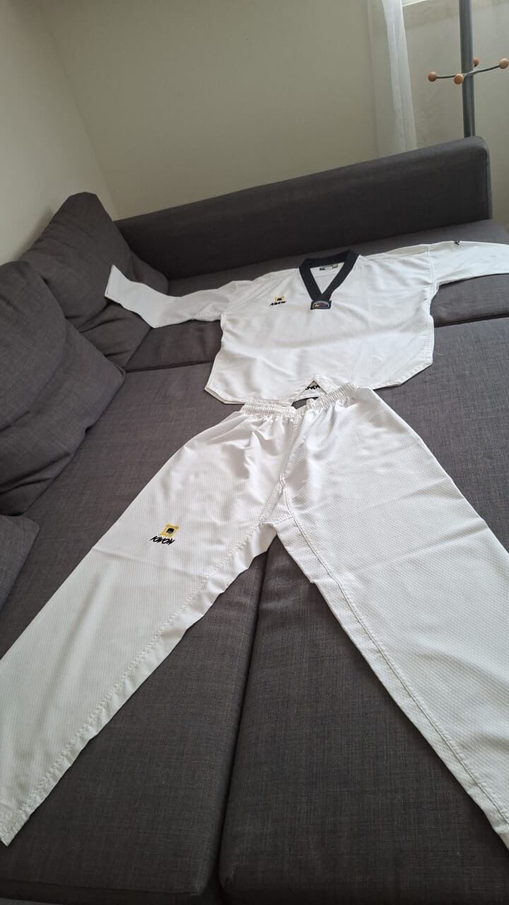 Riyadh, Sporting Goods, SAR 1,  Taekwondo Equipment For Sale