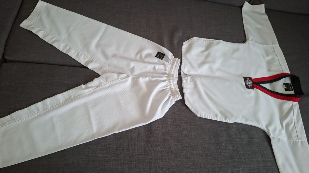 Riyadh, Sporting Goods, SAR 1,  Taekwondo Equipment For Sale